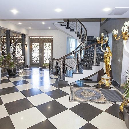 Golden Seconds Hotel Yerevan Ngoại thất bức ảnh