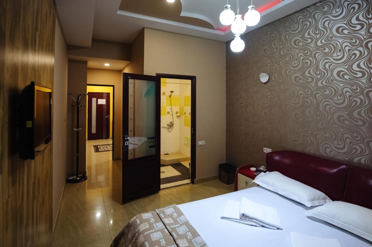 Golden Seconds Hotel Yerevan Ngoại thất bức ảnh