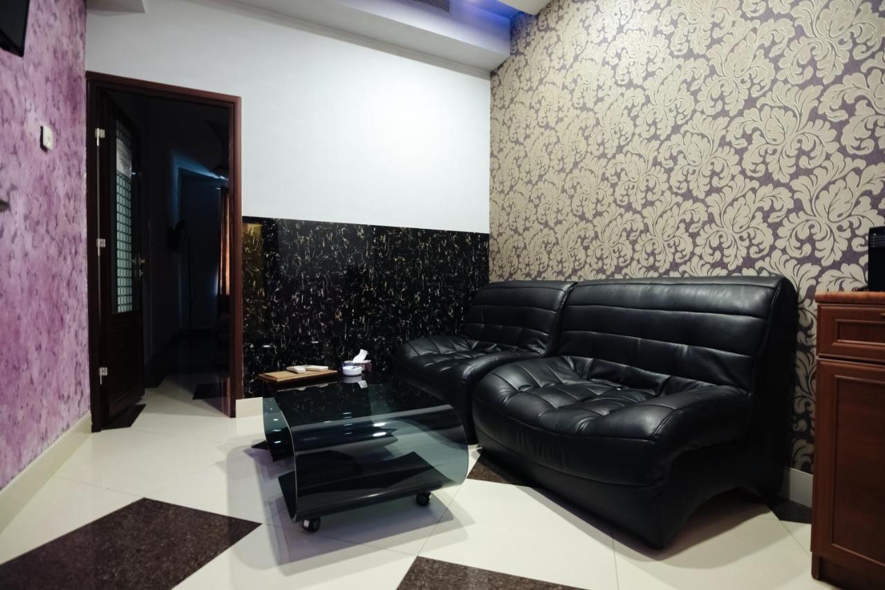 Golden Seconds Hotel Yerevan Ngoại thất bức ảnh