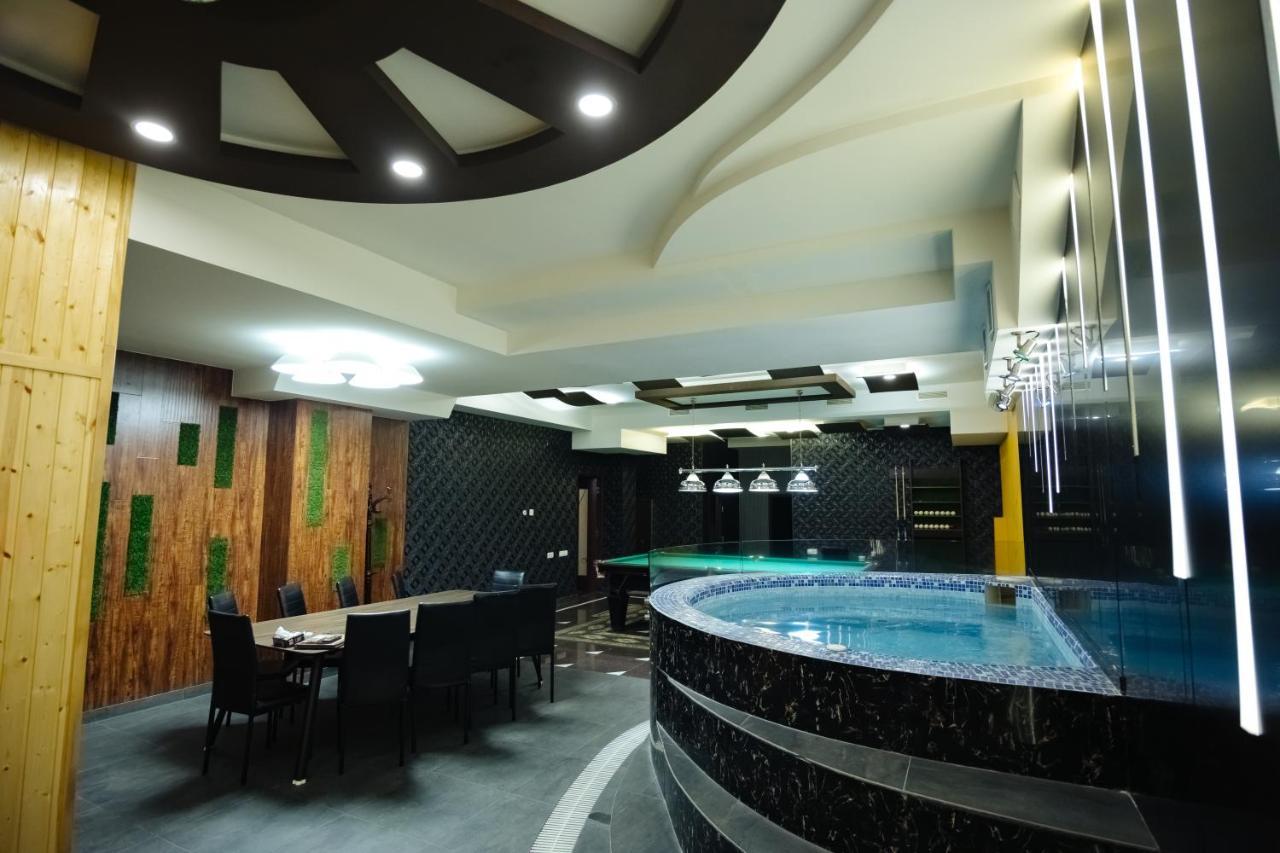 Golden Seconds Hotel Yerevan Ngoại thất bức ảnh