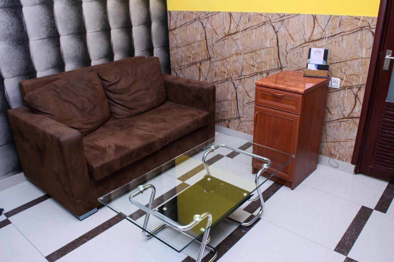 Golden Seconds Hotel Yerevan Ngoại thất bức ảnh